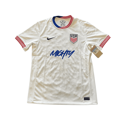 Demetrious Johnson x USA jersey
